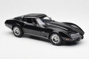 Chevrolet Corvette C3 Zwart UT Models 1:18 21071 Metaal — afbeelding 6 van 8