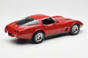 Chevrolet Corvette C3 Rood UT Models 1:18 21073 Metaal — afbeelding 3 van 8