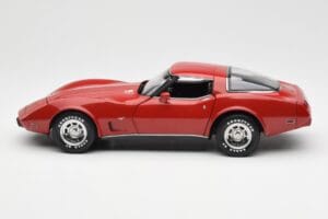Chevrolet Corvette C3 Rood UT Models 1:18 21073 Metaal — afbeelding 4 van 8