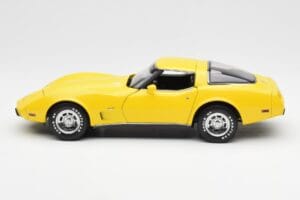 Chevrolet Corvette C3 Geel UT Models 1:18 21074 Metaal — afbeelding 4 van 8