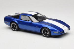 Chevrolet Corvette C4 Grand Sport Admiral Blue GT Spirit 1:18 GT538 Hars — afbeelding 4 van 6