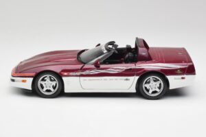 Chevrolet Corvette C4 Indy 500 Pace Car Maisto 1:18 56011 Metaal — afbeelding 4 van 8