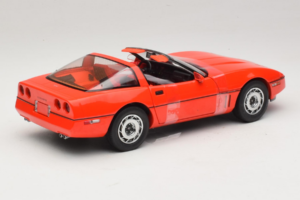 Chevrolet Corvette C4 Larry Sellers Big Lebowski Movie Car GreenLight 1:18 13533 Metaal — afbeelding 2 van 6