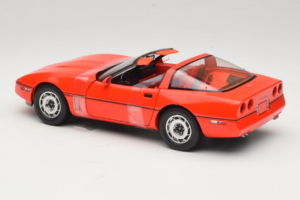 Chevrolet Corvette C4 Larry Sellers Big Lebowski Movie Car GreenLight 1:18 13533 Metaal — afbeelding 5 van 6