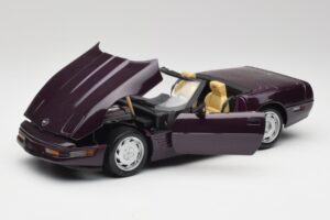 Chevrolet Corvette C4 LT4 Cabriolet Paars Metallic Maisto 1:18 50277 Metaal — afbeelding 2 van 8