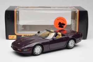 Chevrolet Corvette C4 LT4 Cabriolet Paars Metallic Maisto 1:18 50277 Metaal — afbeelding 8 van 8