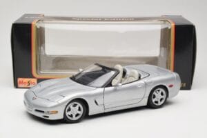 Chevrolet Corvette C5 Cabriolet Zilver Maisto 1:18 50317 Metaal — afbeelding 8 van 8