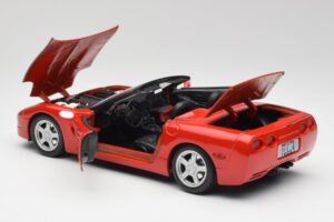 Chevrolet Corvette C5 Cabriolet Torch Rood Maisto 1:18 50318 Metaal — afbeelding 5 van 8