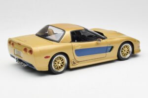 Chevrolet Corvette C5 Guldstrand Signature Edition Goud Maisto 1:18 31657 Metaal — afbeelding 3 van 8