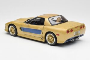 Chevrolet Corvette C5 Guldstrand Signature Edition Goud Maisto 1:18 31657 Metaal — afbeelding 7 van 8