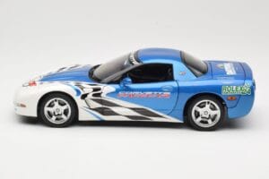 Chevrolet Corvette C5 Pace Car Rolex 24 at Daytona 1999 UT Models 1:18 39944 Metaal — afbeelding 4 van 8