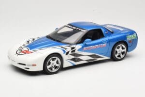 Chevrolet Corvette C5 Pace Car Rolex 24 at Daytona 1999 UT Models 1:18 39944 Metaal