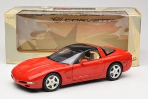Chevrolet Corvette C5 Targa Rood UT Models 1:18 21001 Metaal — afbeelding 8 van 8