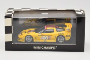 Chevrolet Corvette C5-R #3 R. Fellows / J. O'Connell / O. Gavin ALMS Petit Le Mans 2002 Minichamps 1:43 400021493 Metaal — afbeelding 4 van 4