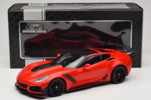 Chevrolet Corvette C7 ZR1 Torch Red IXO 1:18 18RDC243-FO Metaal — afbeelding 8 van 8
