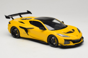 Chevrolet Corvette C8 ZR1 Geel GT Spirit 1:18 GT528 Hars — afbeelding 4 van 6