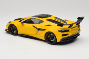 Chevrolet Corvette C8 ZR1 Geel GT Spirit 1:18 GT528 Hars — afbeelding 5 van 6
