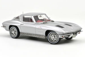 Chevrolet Corvette C2 Sting Ray Sebring Silver Norev 1:18 189052 Metaal
