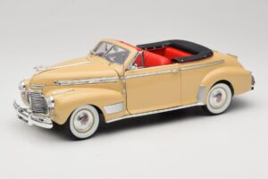 Chevrolet Deluxe Cabriolet Beige Eagle Collectibles 1:18 3022518 Metaal