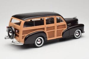 Chevrolet Fleetmaster Woody Zwart & Wood Panels Maisto 1:18 43697545B Metaal — afbeelding 3 van 8