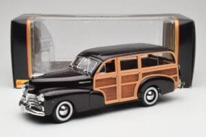 Chevrolet Fleetmaster Woody Zwart & Wood Panels Maisto 1:18 43697545B Metaal — afbeelding 8 van 8