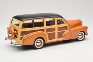 Chevrolet Fleetmaster Woody Goud Maisto 1:18 56042 Metaal — afbeelding 3 van 8