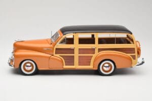 Chevrolet Fleetmaster Woody Goud Maisto 1:18 56042 Metaal — afbeelding 4 van 8