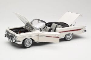 Chevrolet Impala Cabriolet Wit Sun Star 1:18 3405 Metaal — afbeelding 2 van 8