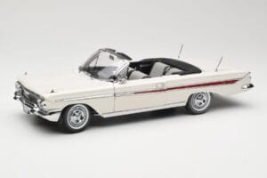 Chevrolet Impala Cabriolet Wit Sun Star 1:18 3405 Metaal