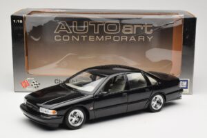 Chevrolet Impala SS Zwart AUTOart 1:18 71091 Metaal — afbeelding 8 van 8