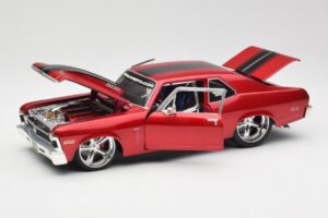 Chevrolet Nova SS Coupe Rood Maisto 1:18 31083-M1 Metaal — afbeelding 2 van 8