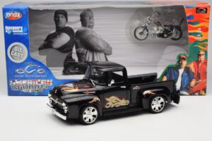 Chevrolet Old School Cody Project Truck & Chopper Set Joyride 1:18 33911 Metaal — afbeelding 8 van 8
