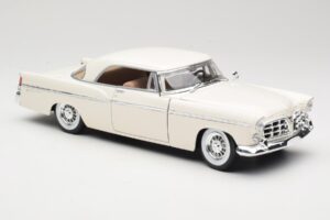 Chrysler 300B Wit Maisto 1:18 531897 Metaal — afbeelding 6 van 8