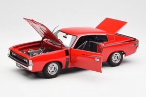 Chrysler Charger E49 Rood AUTOart 1:18 71505 Metaal — afbeelding 2 van 8