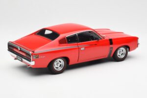 Chrysler Charger E49 Rood AUTOart 1:18 71505 Metaal — afbeelding 3 van 8