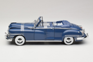 Chrysler New Yorker Blauw Signature Models 1:18 CT-68629 Metaal — afbeelding 3 van 6