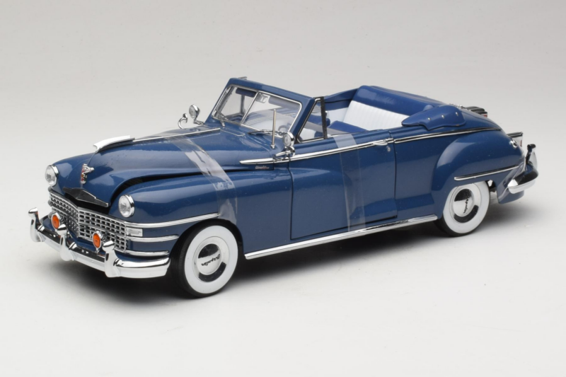 Chrysler New Yorker Blauw Signature Models 1:18 CT-68629 Metaal