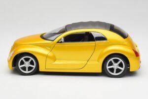 Chrysler Pronto Cruizer Goud Maisto 1:18 37800 Metaal — afbeelding 4 van 8