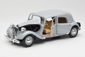 Citroen 15CV 6 Cyl Grijs Maisto 1:18 50313 Metaal — afbeelding 2 van 8
