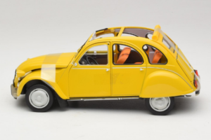 Citroen 2CV 6 Club Mimosa Yellow Norev 1:18 181496 Metaal — afbeelding 3 van 6