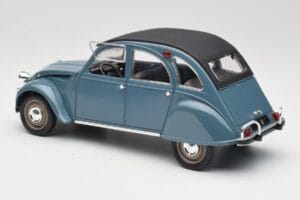 Citroen 2CV Bleu Nuit Solido 1:18 8028 Metaal — afbeelding 5 van 6