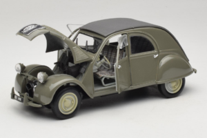 Citroen 2CV Groen Maisto 1:18 50289 Metaal — afbeelding 2 van 8