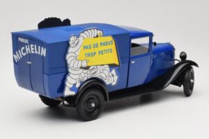Citroen C4 F Pas de Pneus Trop Petit Blauw Solido 1:18 151235-00 Metaal — afbeelding 3 van 8