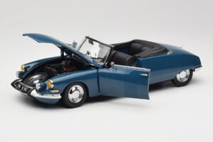 Citroen DS 19 Cabriolet Rood Sun Star 1:18 4742 Metaal — afbeelding 2 van 8