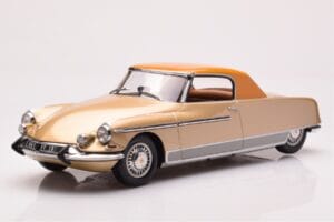 Citroen DS 19 Le Dandy Beige en Bruin Norev 1:18 181741 Metaal