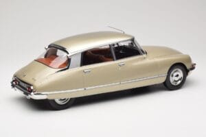 Citroen DS 23 Pallas Beige Norev 1:12 121730 Metaal — afbeelding 2 van 6