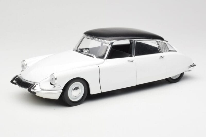 Citroen DS Berline Blanc Meije Solido 1:18 8033 Metaal