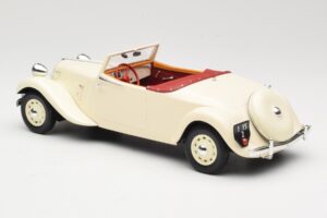Citroen Traction Avant 11B Cabriolet Crème Norev 1:18 181440 Metaal — afbeelding 5 van 6