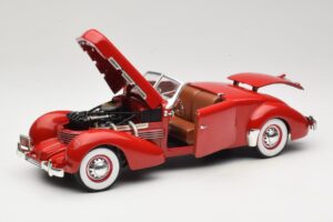 Cord 812 Cabriolet Rood American Muscle 1:18 32158 Metaal — afbeelding 2 van 8