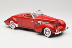 Cord 812 Cabriolet Rood American Muscle 1:18 32158 Metaal — afbeelding 6 van 8